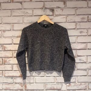 Uniqlo black white wool cropped  Crewneck Sweater size XS